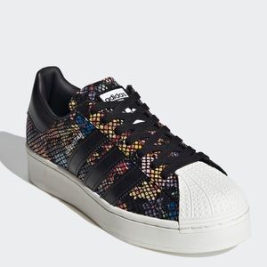 Best 25+ Deals for Floral Adidas Shoes | Poshmark عطر جاكومو Best 25+ Deals for Floral Adidas Shoes | Poshmark عطر جاكومو